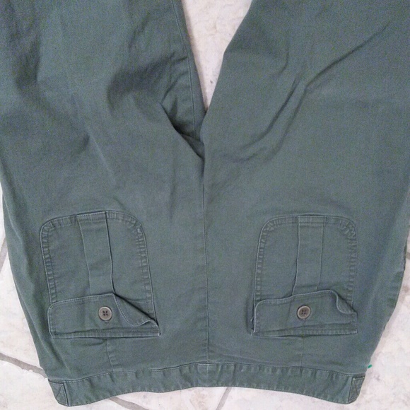 Daisy Fuentes Capris - Picture 3 of 3